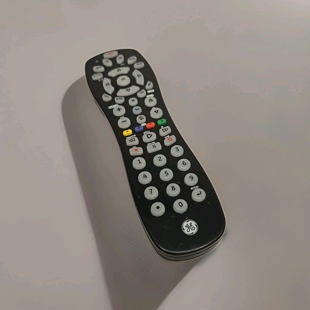 GE‎ Universal TV Remote 24922-REM-USED